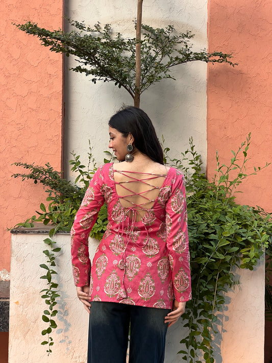 Rosé Long Sleeve Backless Kurti 🌸