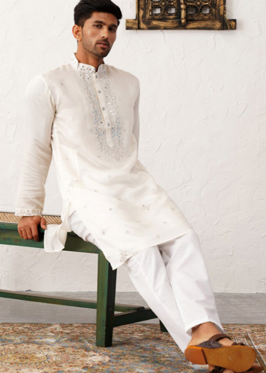 Ivory Zariya Kurta