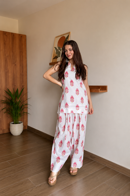 Gulabi Gul Farshi Set (2-Piece)