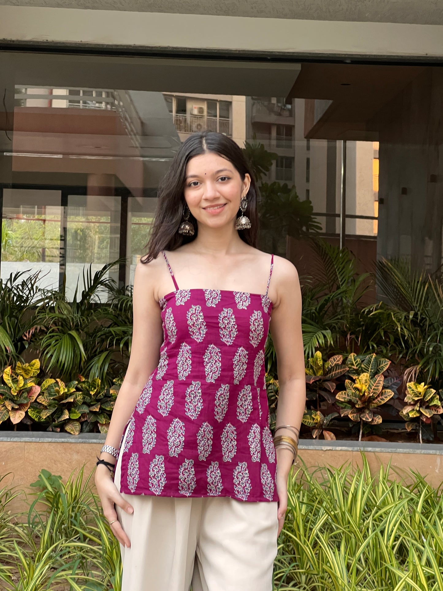 Magenta Meher Backless Kurti