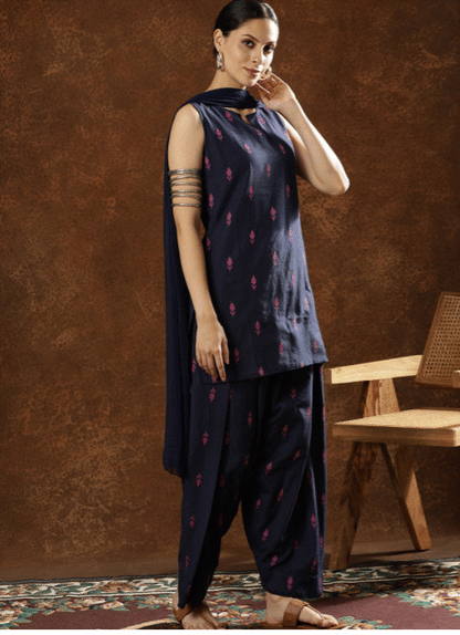 Midnight Noor Patiala Set