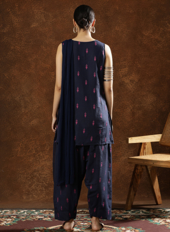 Midnight Noor Patiala Set