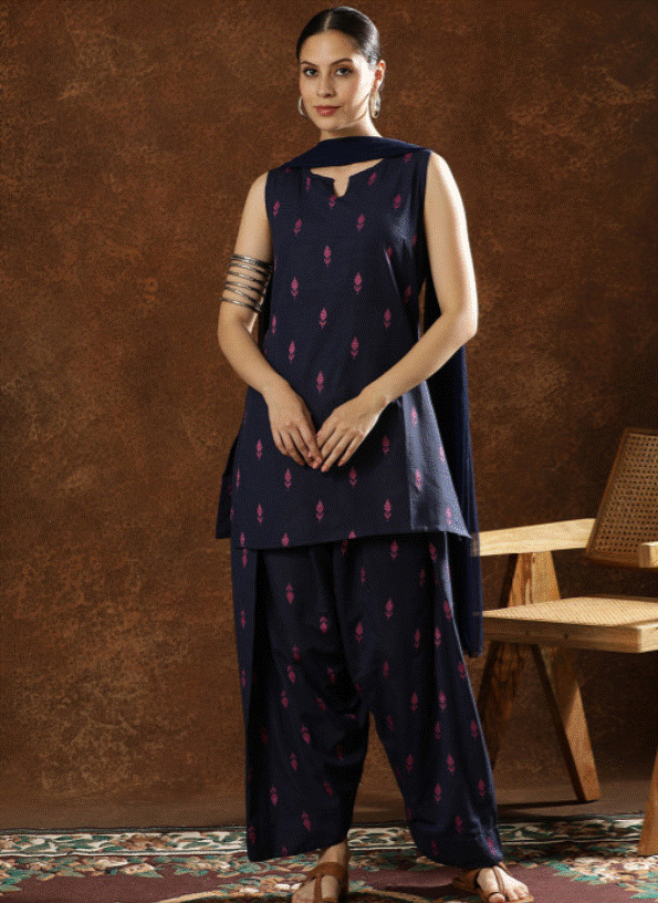 Midnight Noor Patiala Set